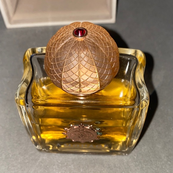 Amouage DIA Woman Gold used in Box - Picture 2 of 8
